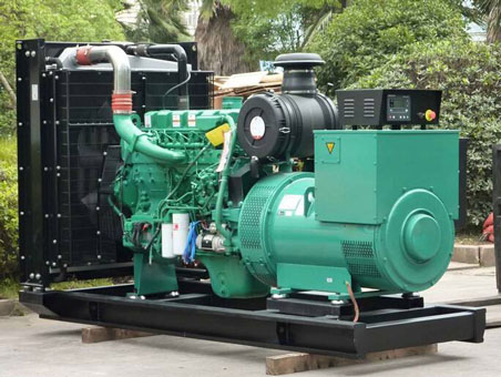 登封710kw康明斯柴油发电机组
