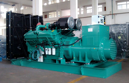 登封350kw康明斯柴油发电机组