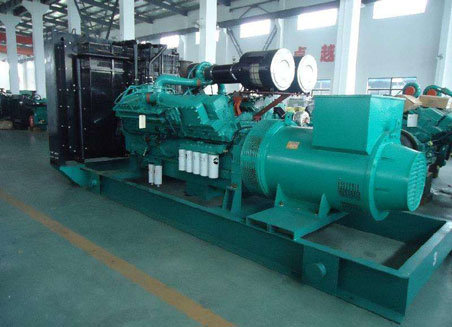 登封800kw康明斯柴油发电机组
